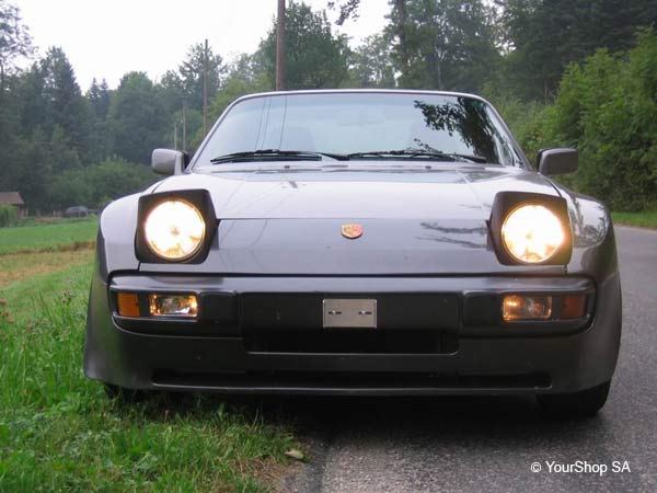 Porsche 944 Grau